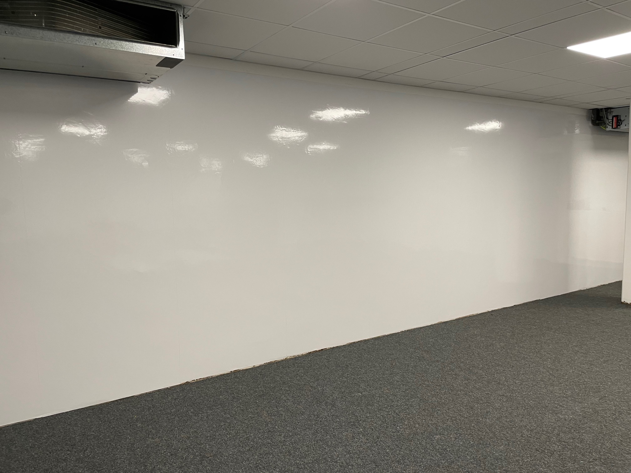 220x60cm | Whiteboard-Tapete  magnetisch & selbstklebend  | weiß   