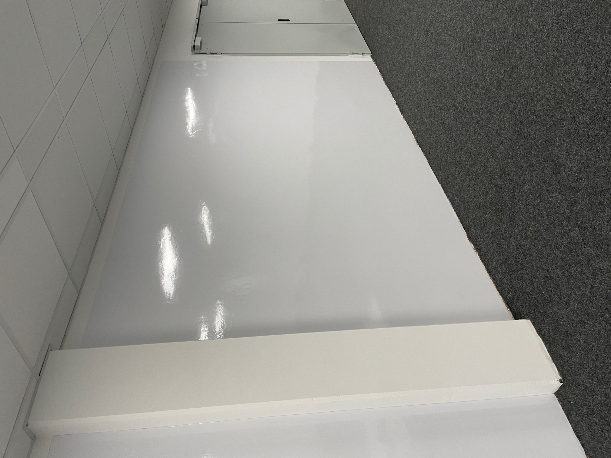 250x60cm | Whiteboard-Tapete  magnetisch & selbstklebend  | weiß    